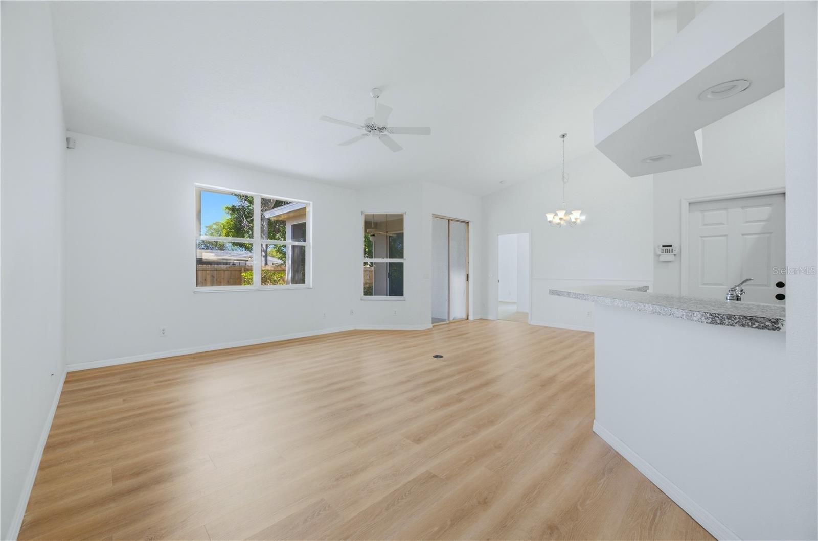 SARASOTA SPGS - Residential