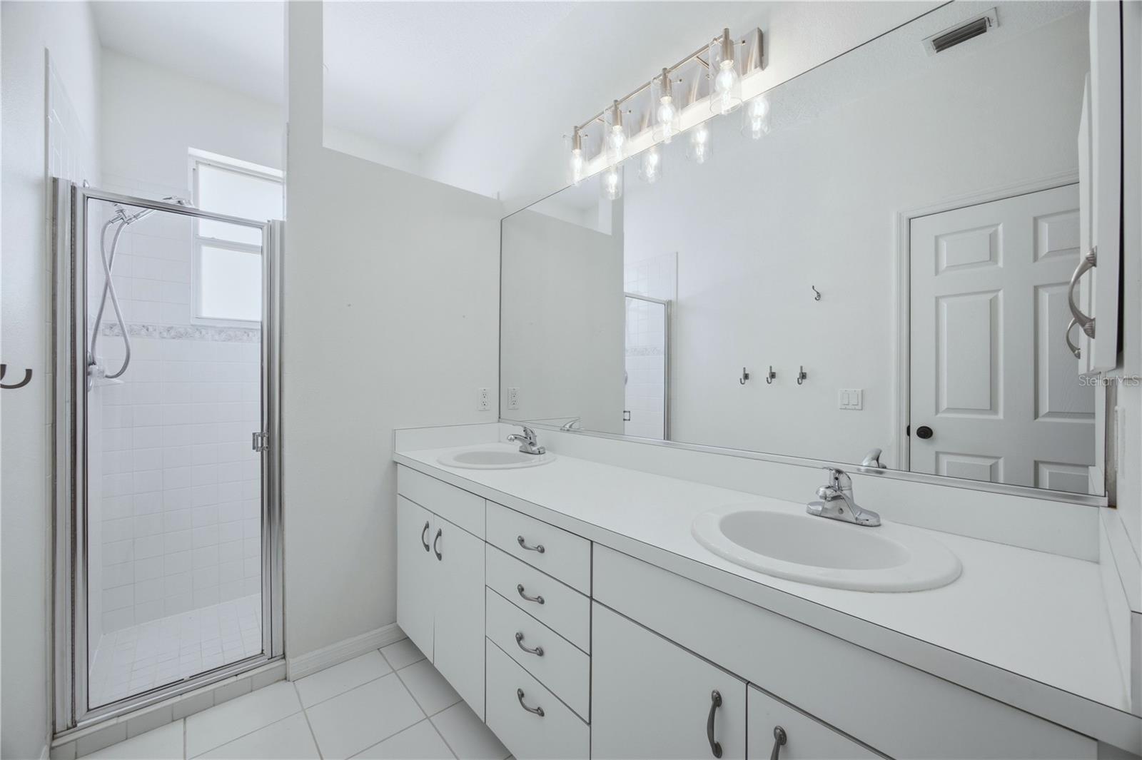 SARASOTA SPGS - Residential