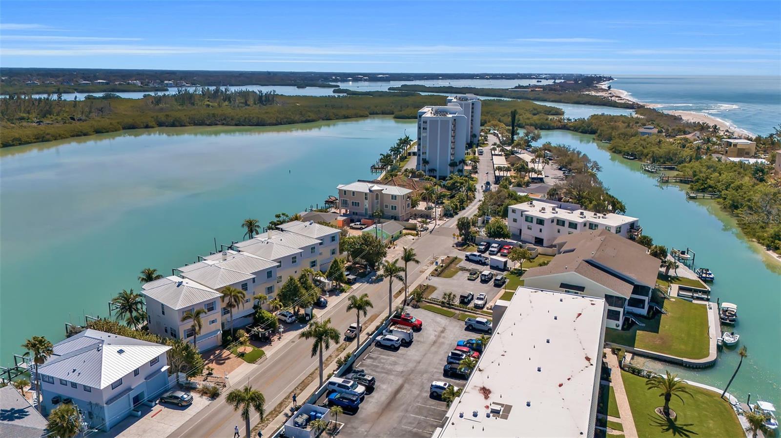 SIESTA BAYSIDE SOUTH - Residential