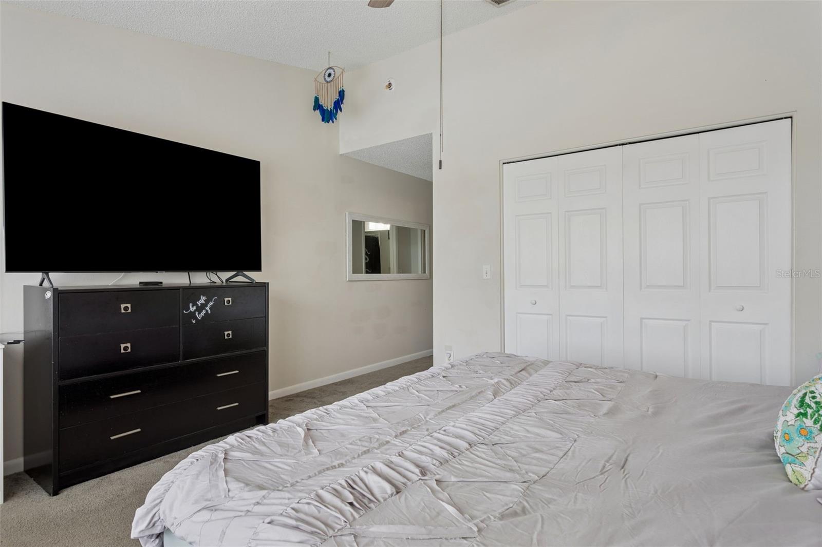 THE TOWNHOMES AT KENSINGTON - Residential