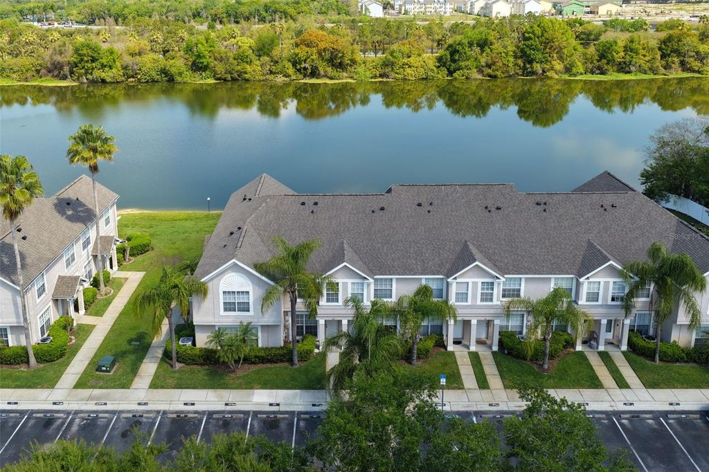 Photo of 425 Kensington Lake Circle, Brandon, FL 33511 (MLS # TB8490338)