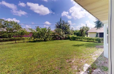 A home in PORT CHARLOTTE