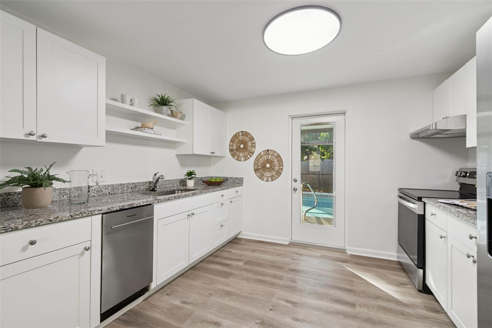 HARBOR HEIGHTS ESTATES - Residential