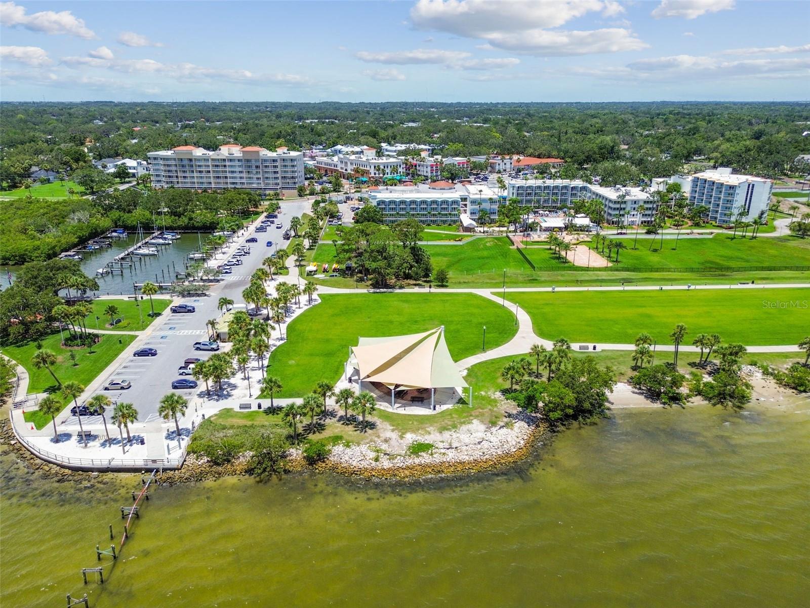 HARBOR HEIGHTS ESTATES - Residential