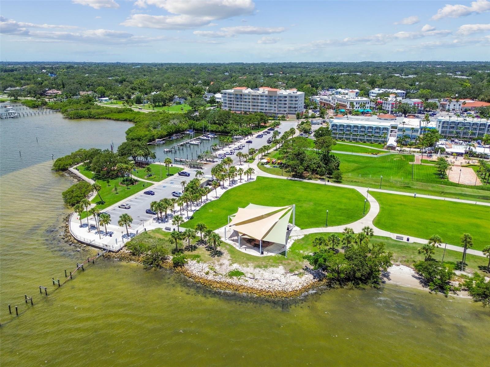 HARBOR HEIGHTS ESTATES - Residential