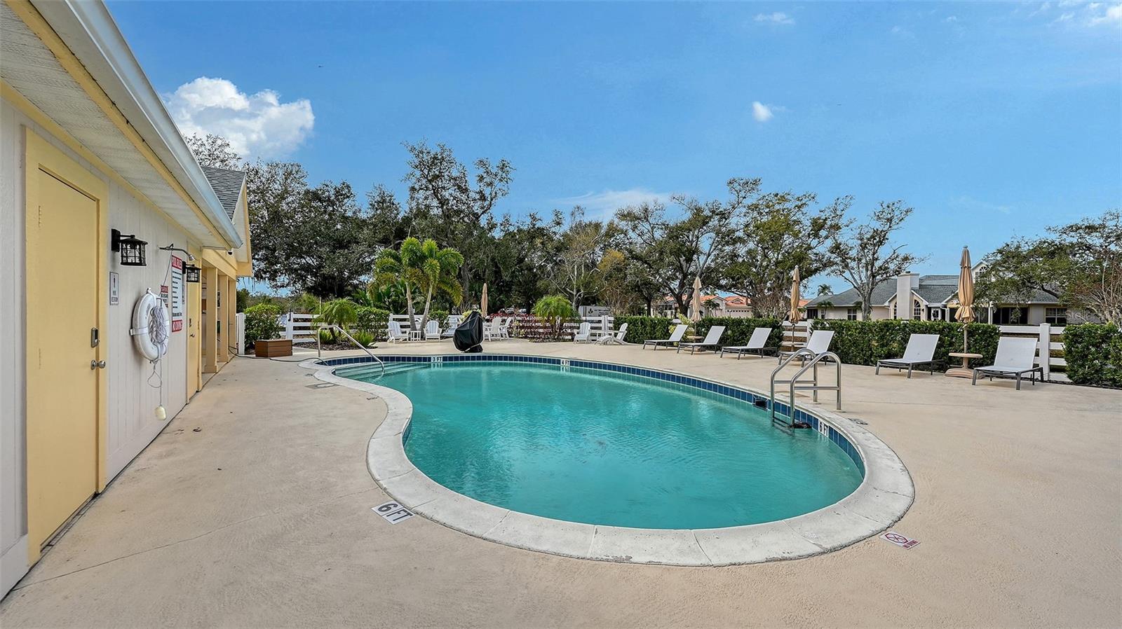 CALUMET AT CENTERGATE 1 - Residential