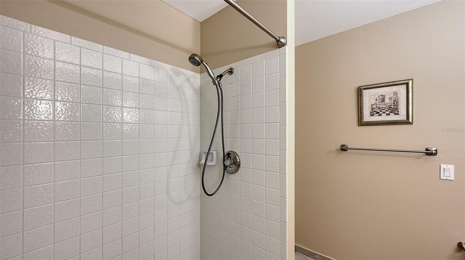 CALUMET AT CENTERGATE 1 - Residential