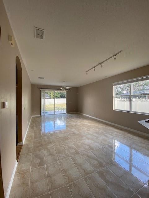HUNTERS CREEK TR 526 PHASE 1 - Residential Lease