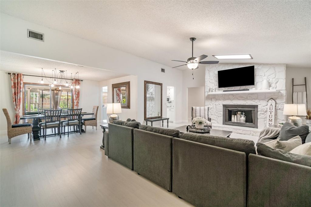 Photo of 1465 Grandview Boulevard, Kissimmee, FL 34744 (MLS # S5135007)