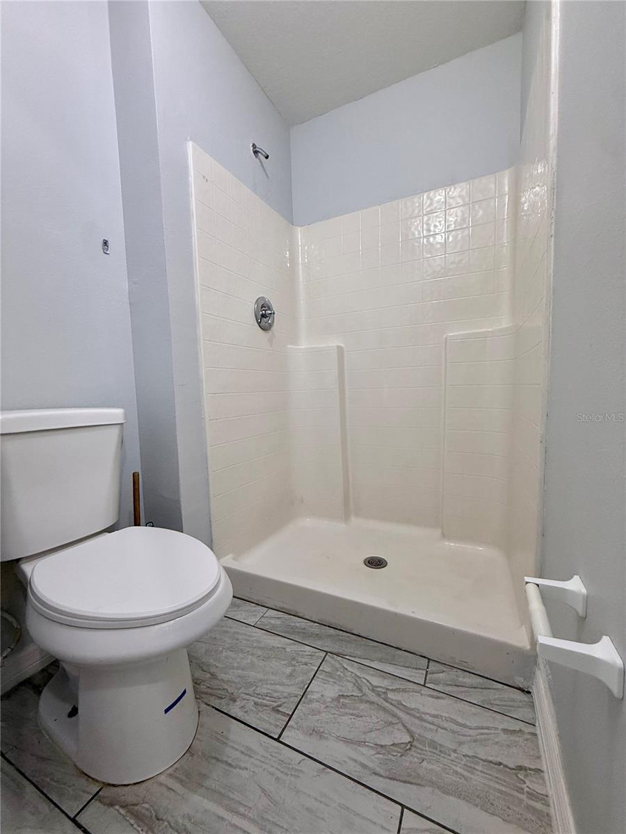 BENTLEY PLACE - Residential