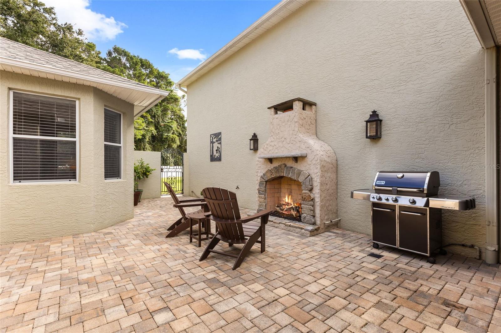 4711 HERITAGE TRAIL
