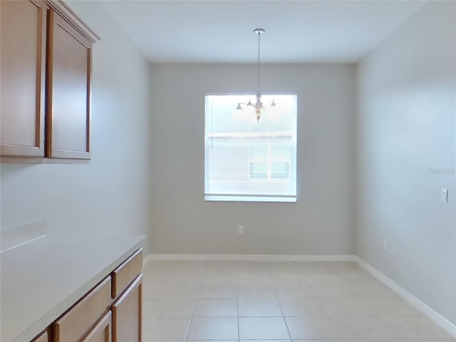 CREEKSIDE - Residential Lease