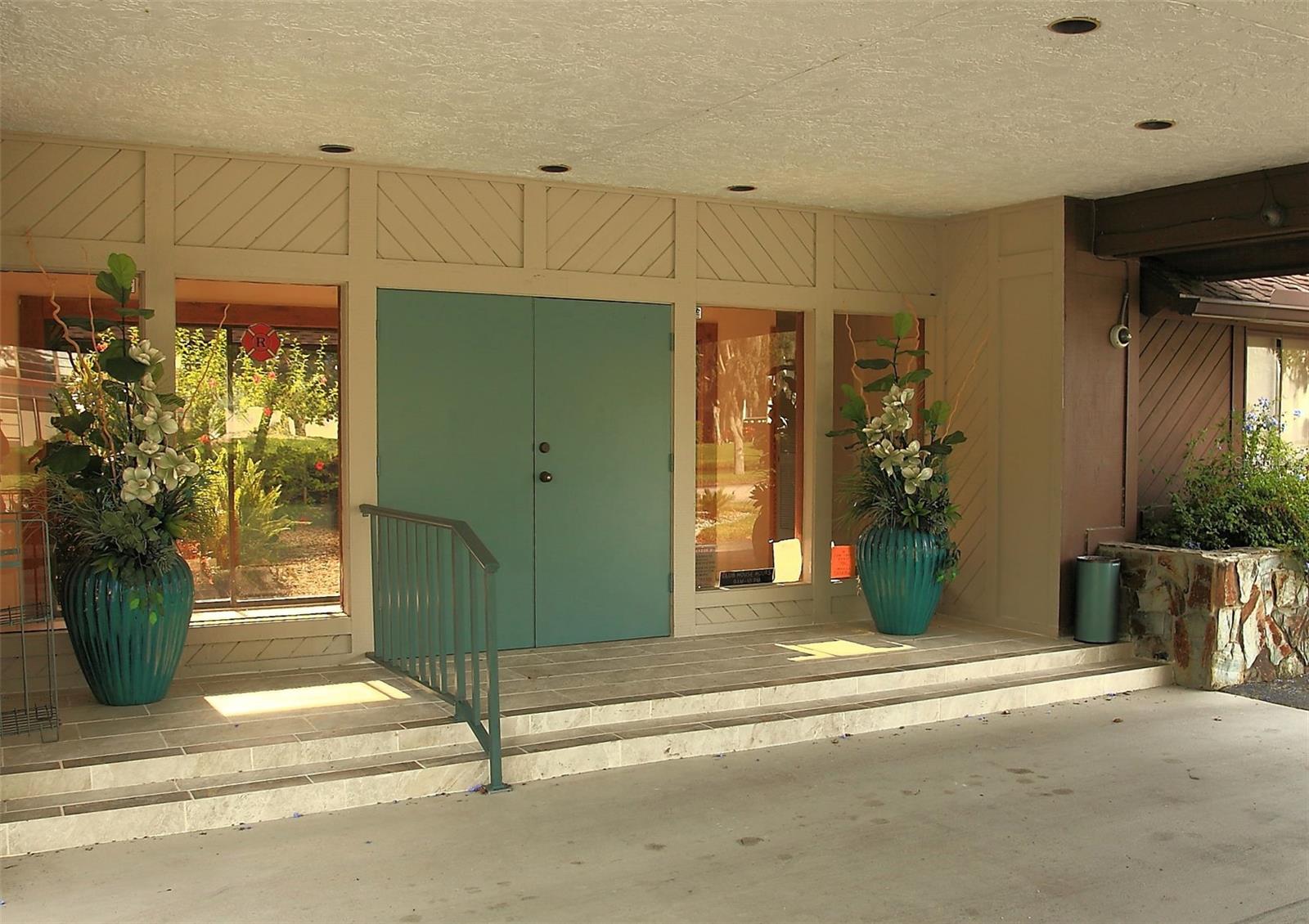 TIMBER CREEK CONDO TWO - Residential Lease