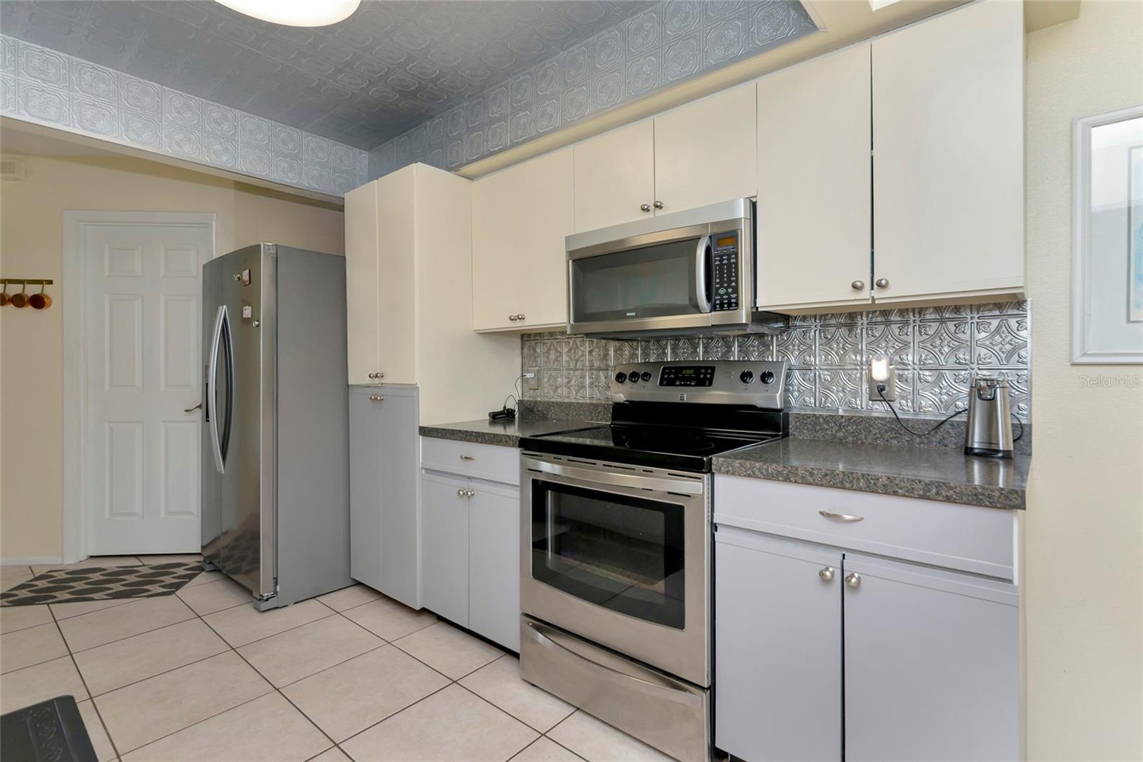 ACREAGE - Residential