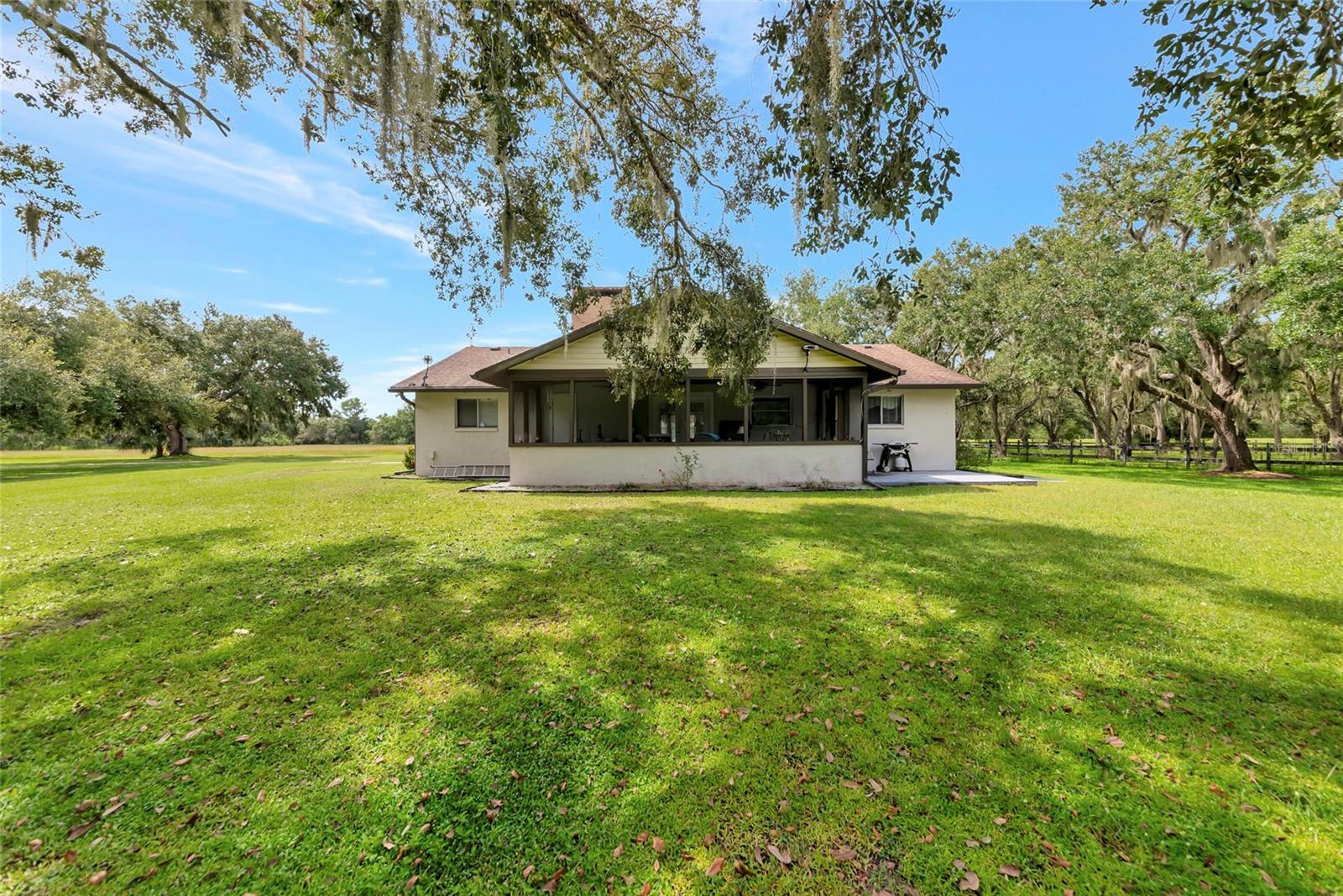ACREAGE - Residential