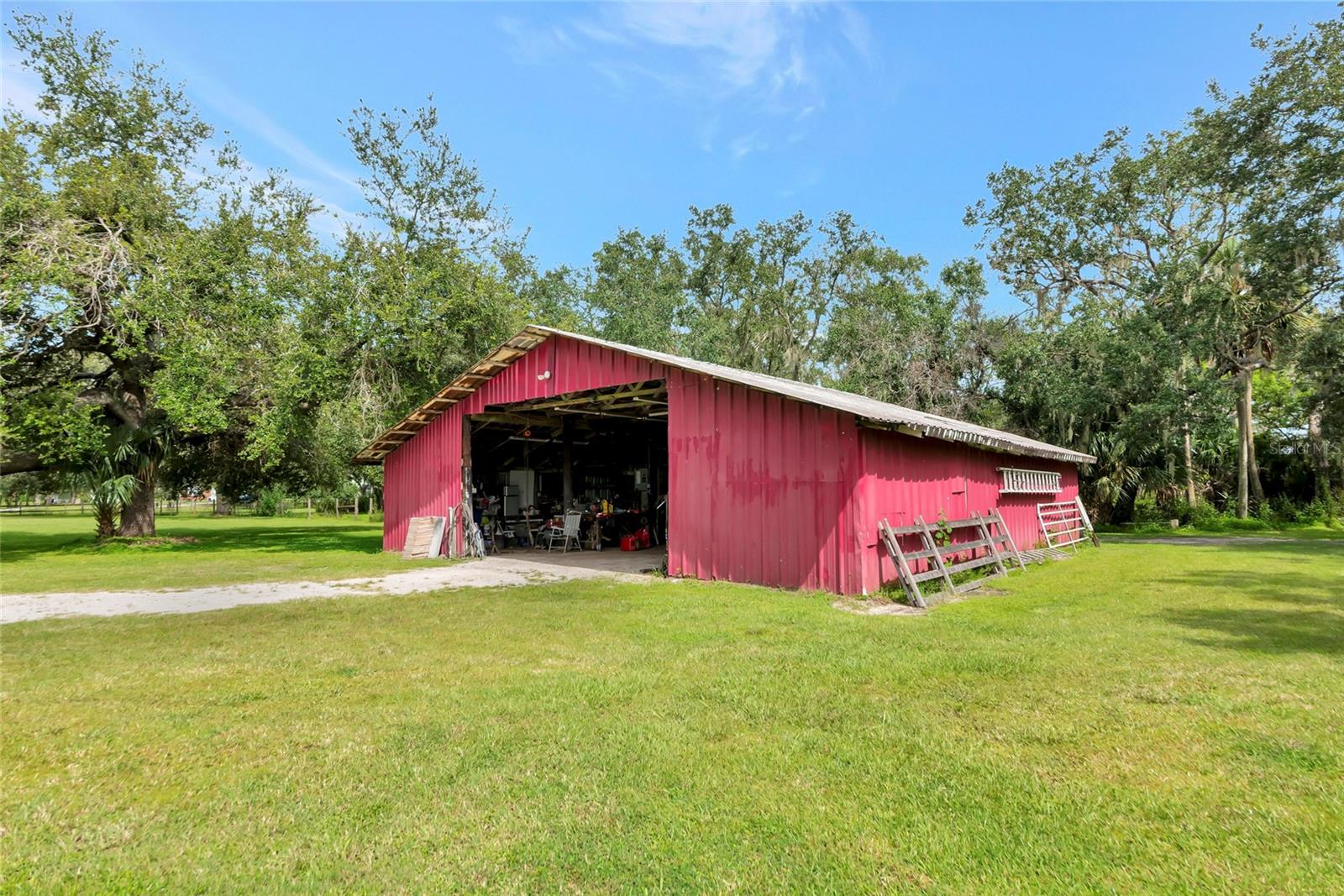 ACREAGE - Residential