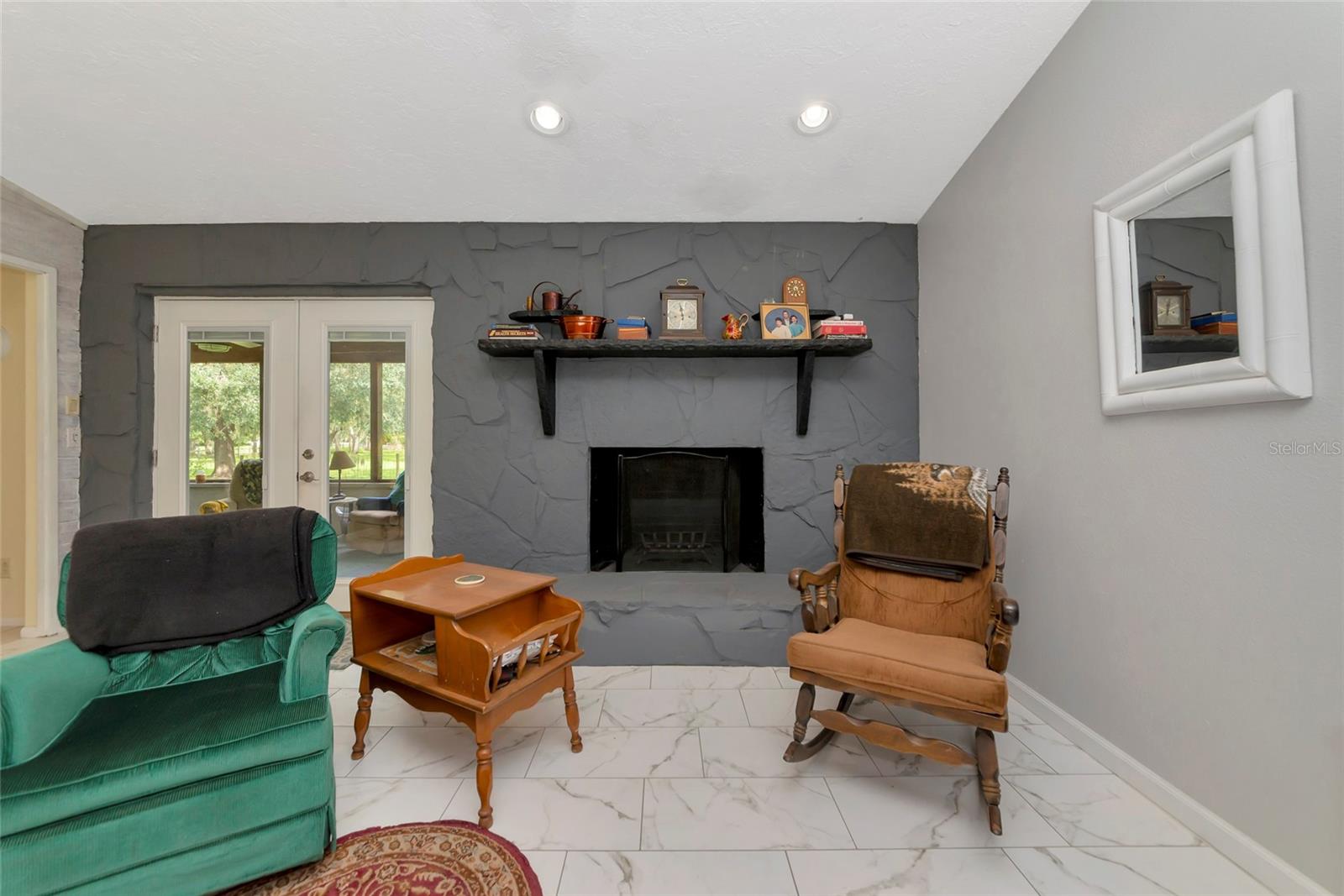 ACREAGE - Residential