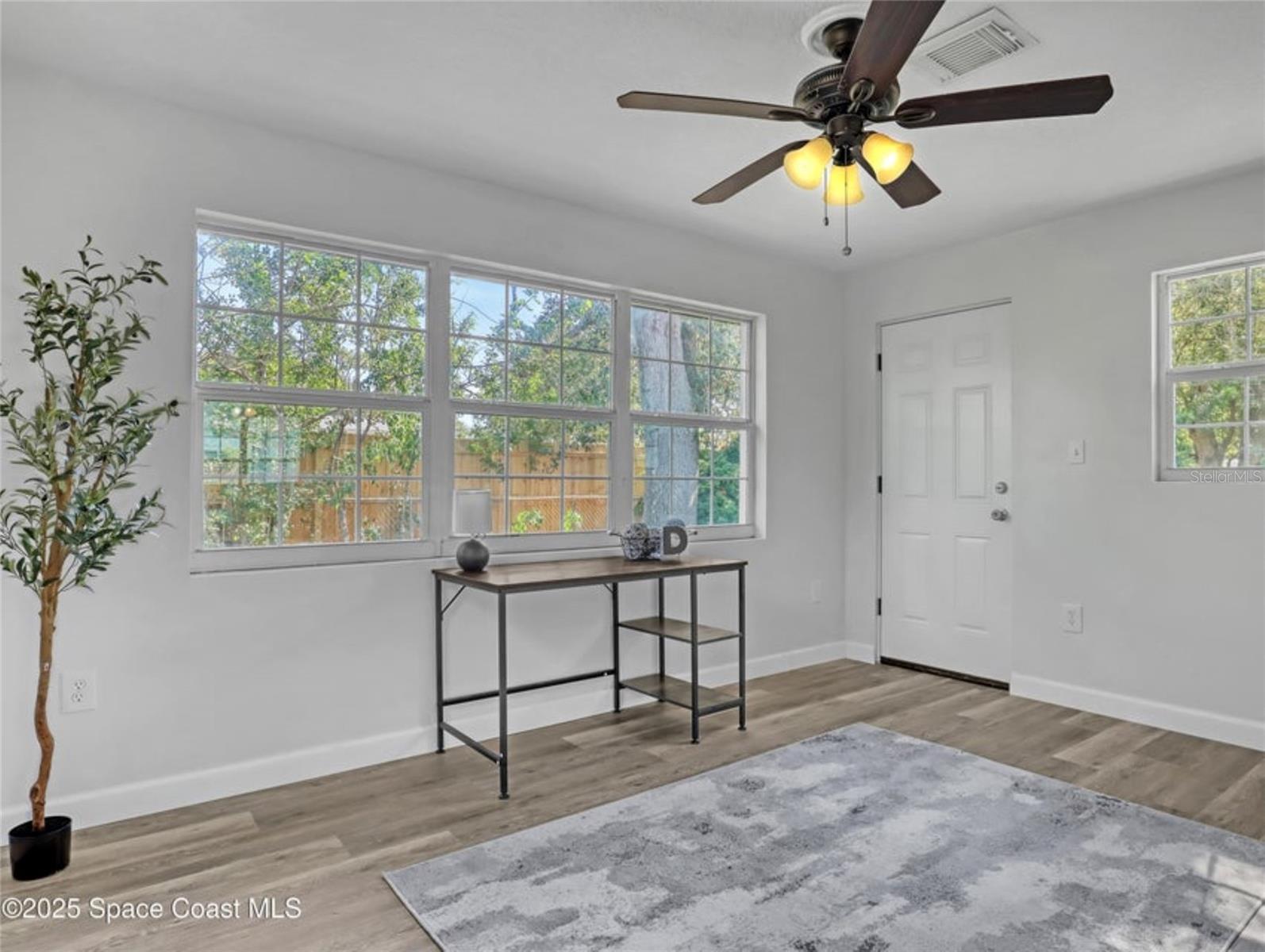 IMPERIAL ESTATES - Residential