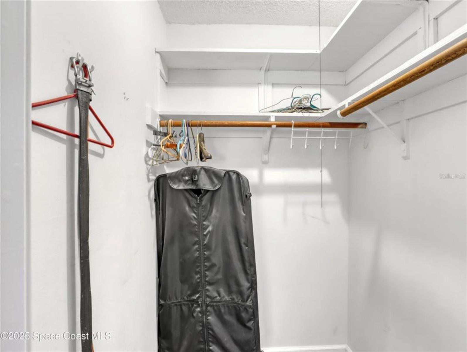 IMPERIAL ESTATES - Residential