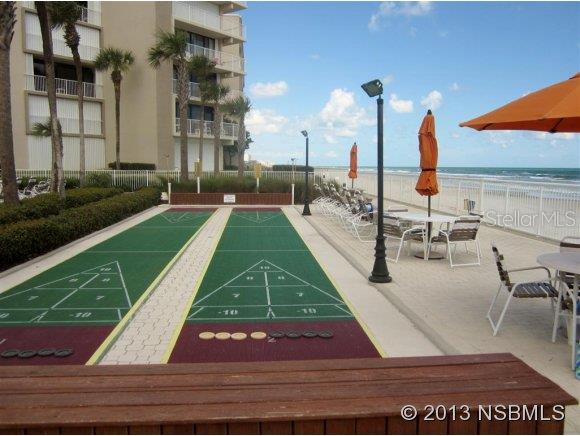 Pelican - Residential