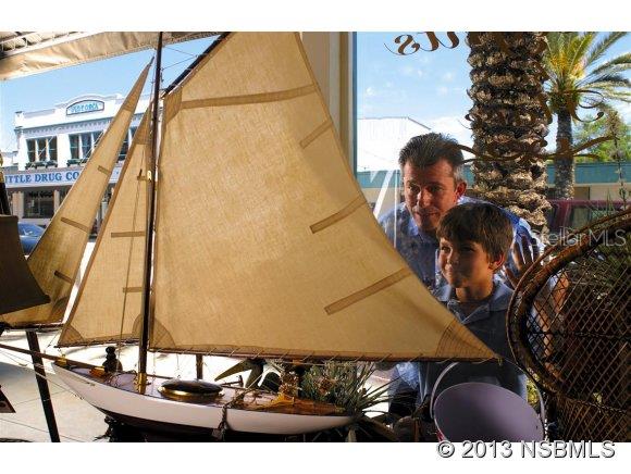 Pelican - Residential