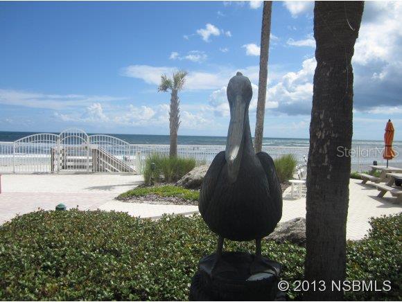 Pelican - Residential