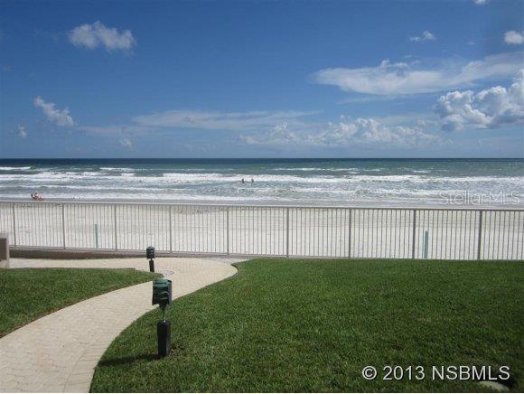 Pelican - Residential