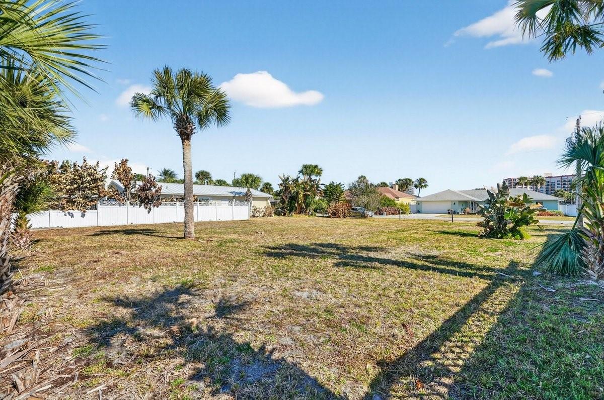 OCEAN PALM SUB - Land