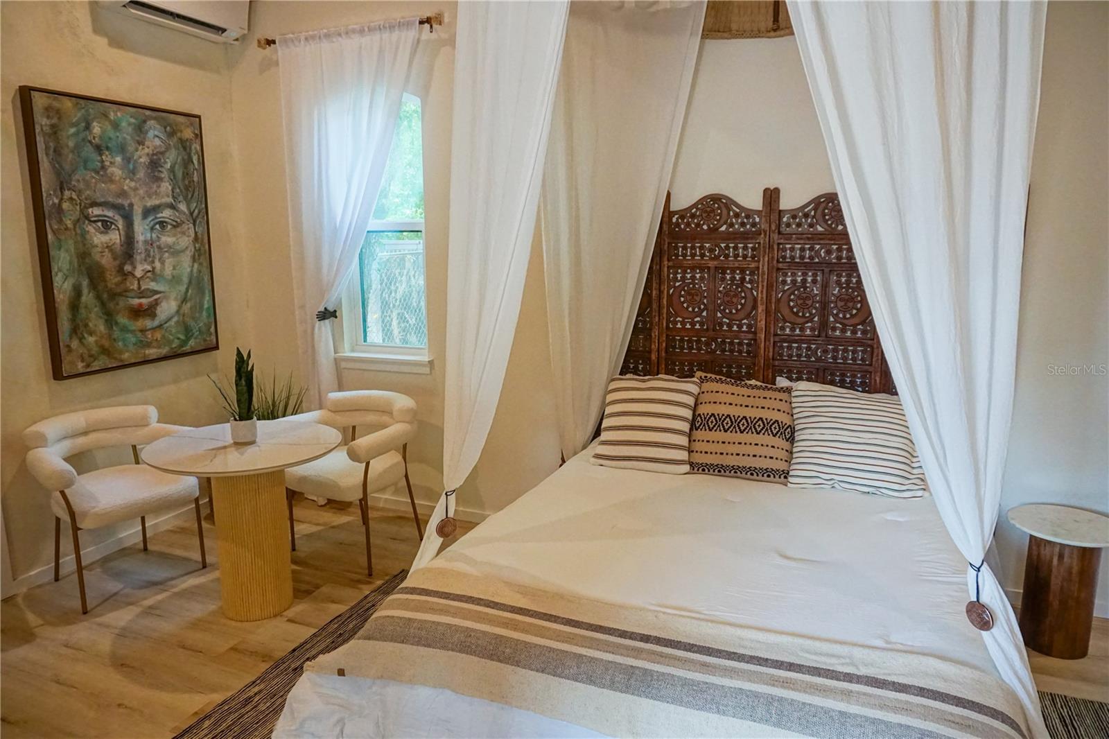 MOUNT DORA - Residential Lease