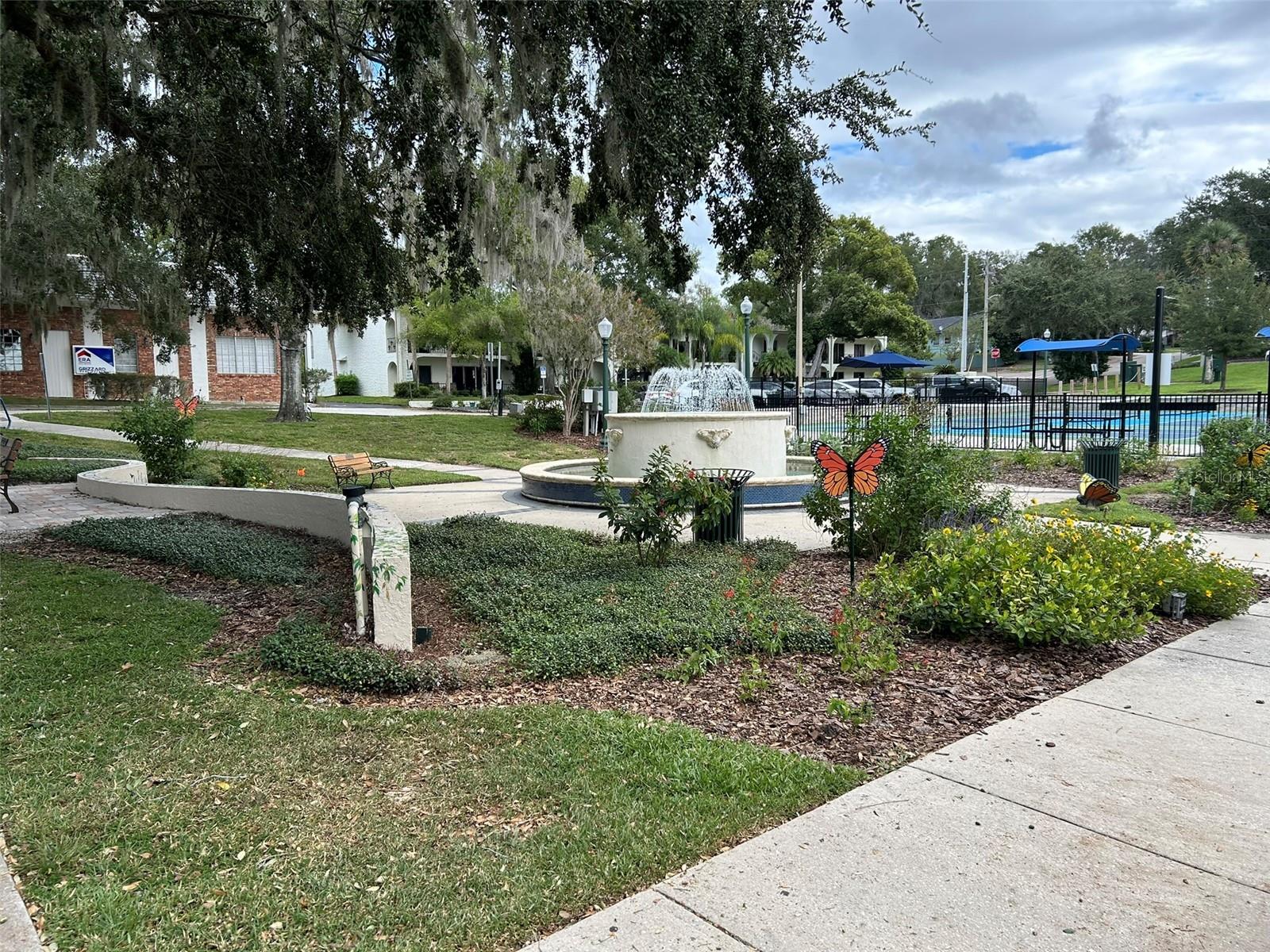 MOUNT DORA - Residential Lease
