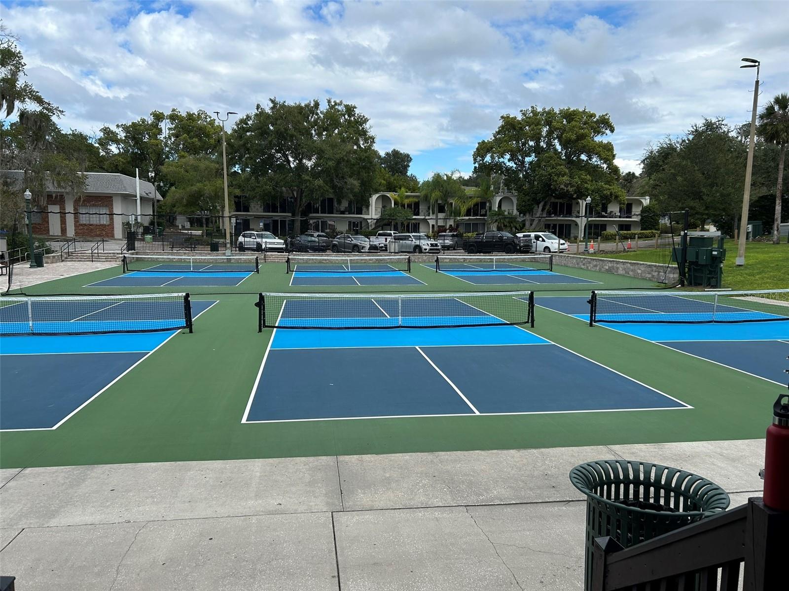 MOUNT DORA - Residential Lease