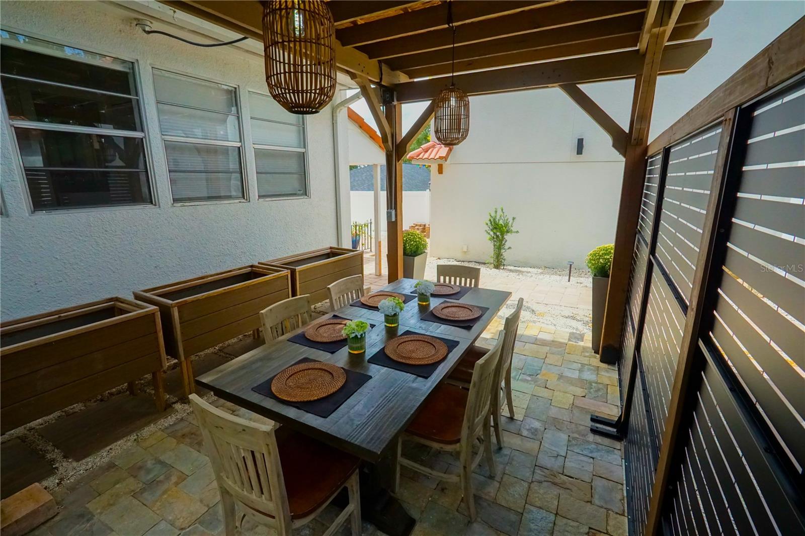 MOUNT DORA - Residential Lease