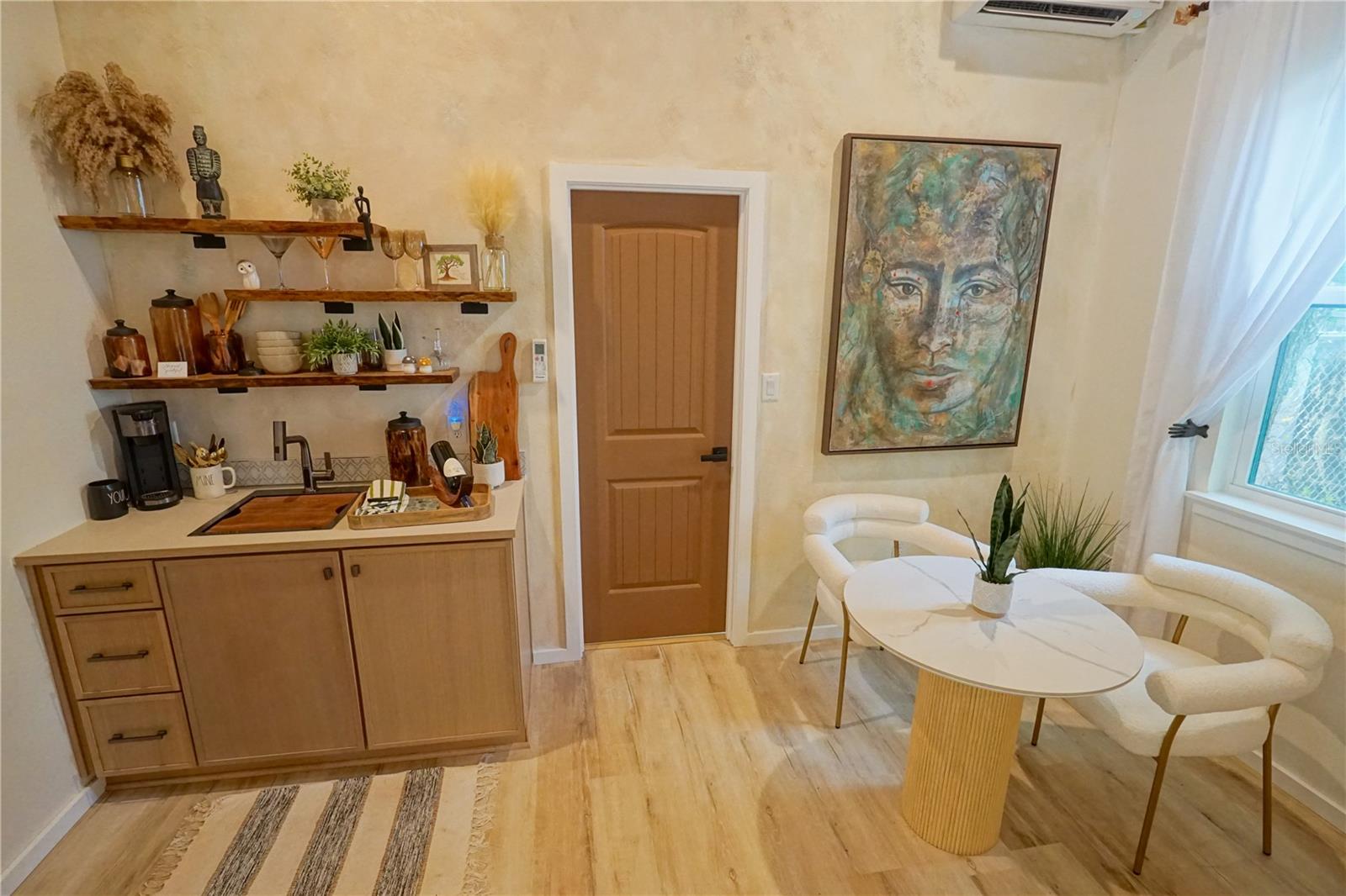 MOUNT DORA - Residential Lease