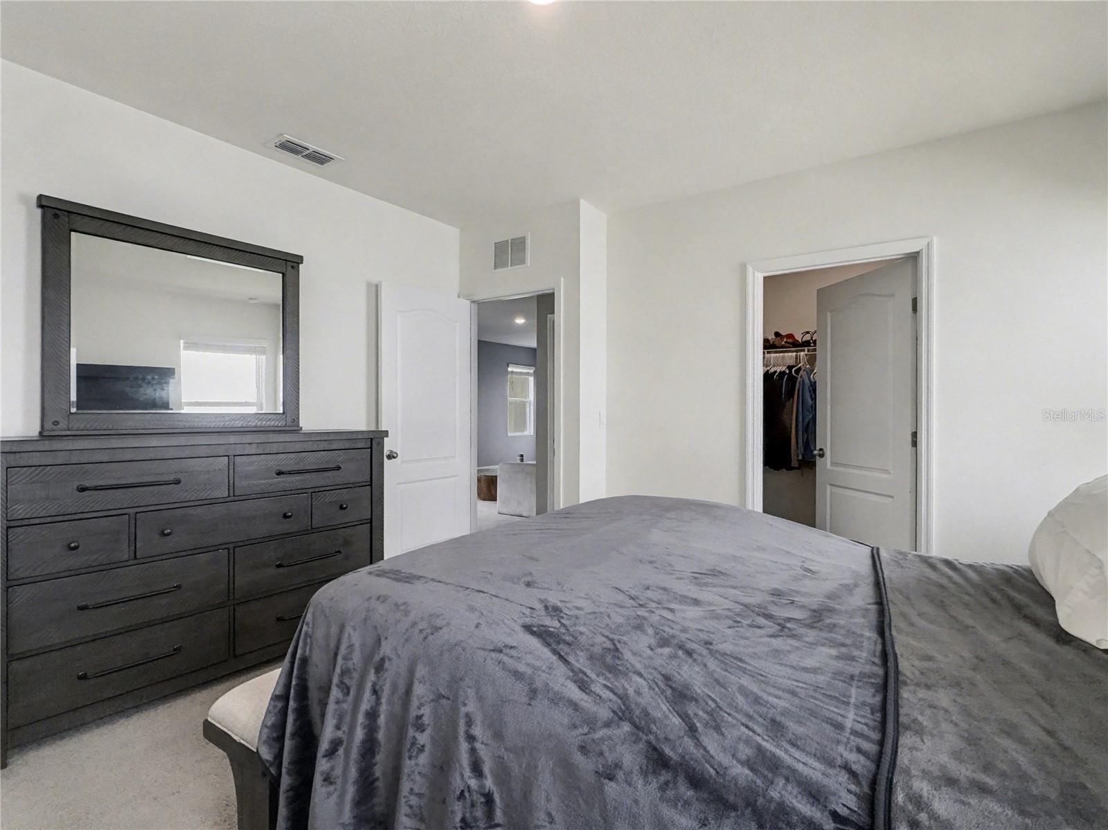 HAWTHORNE PH 1 - Residential Lease