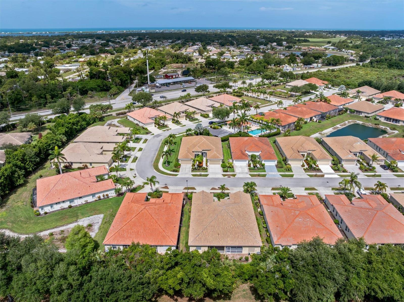 ARLINGTON COVE - Residential