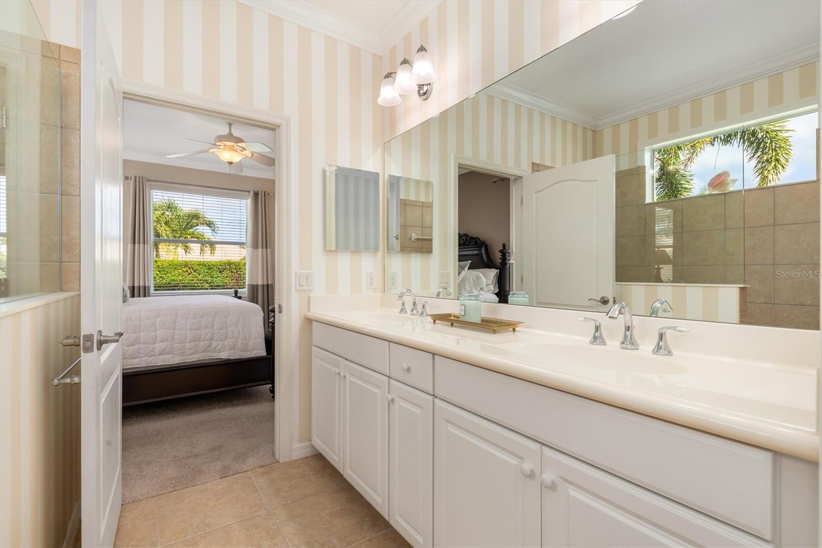 ARLINGTON COVE - Residential