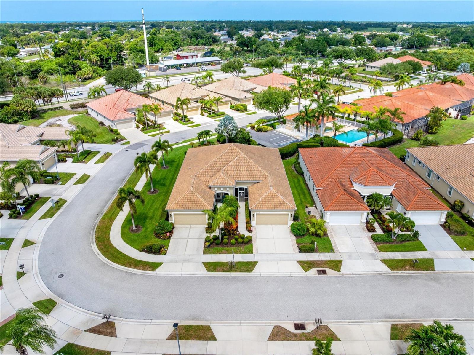 ARLINGTON COVE - Residential