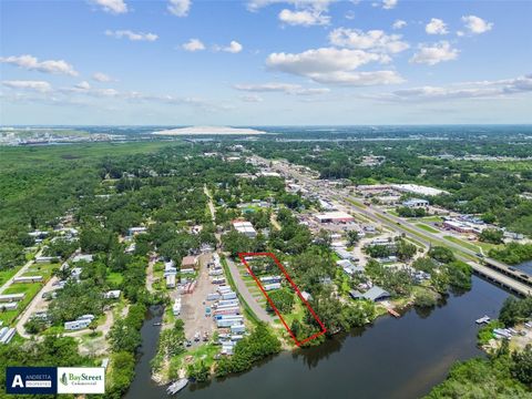 11224 RESTWOOD DRIVE GIBSONTON FL 33534