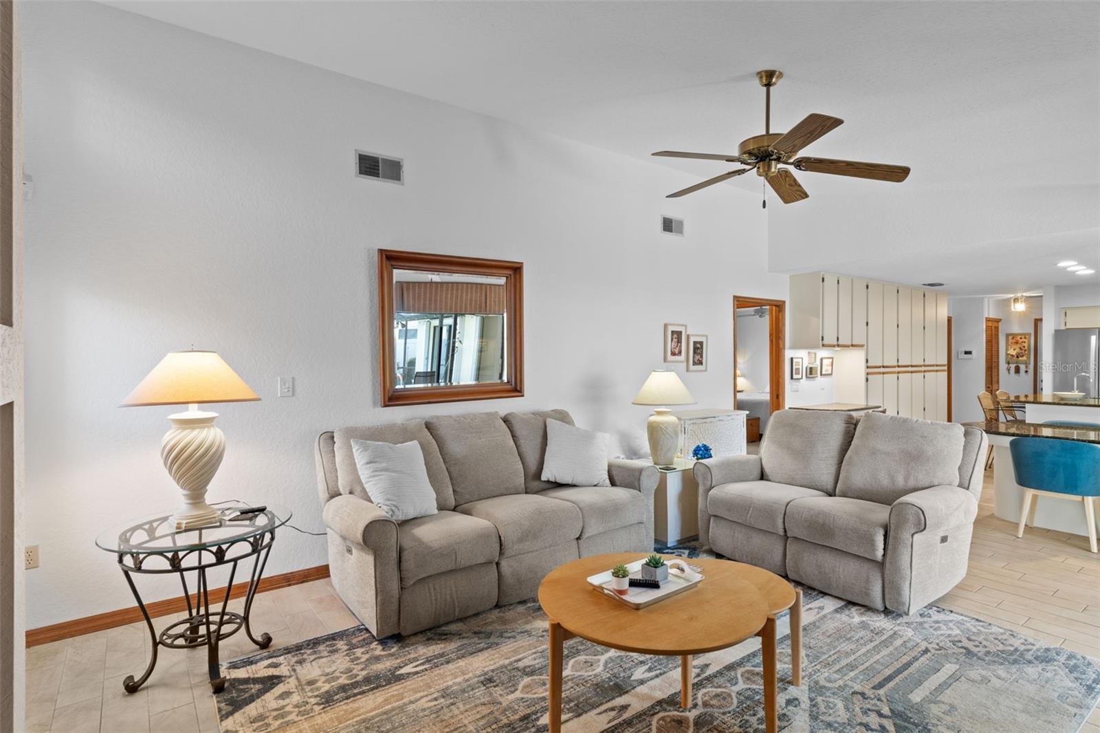 HUNTERS RIDGE - Residential