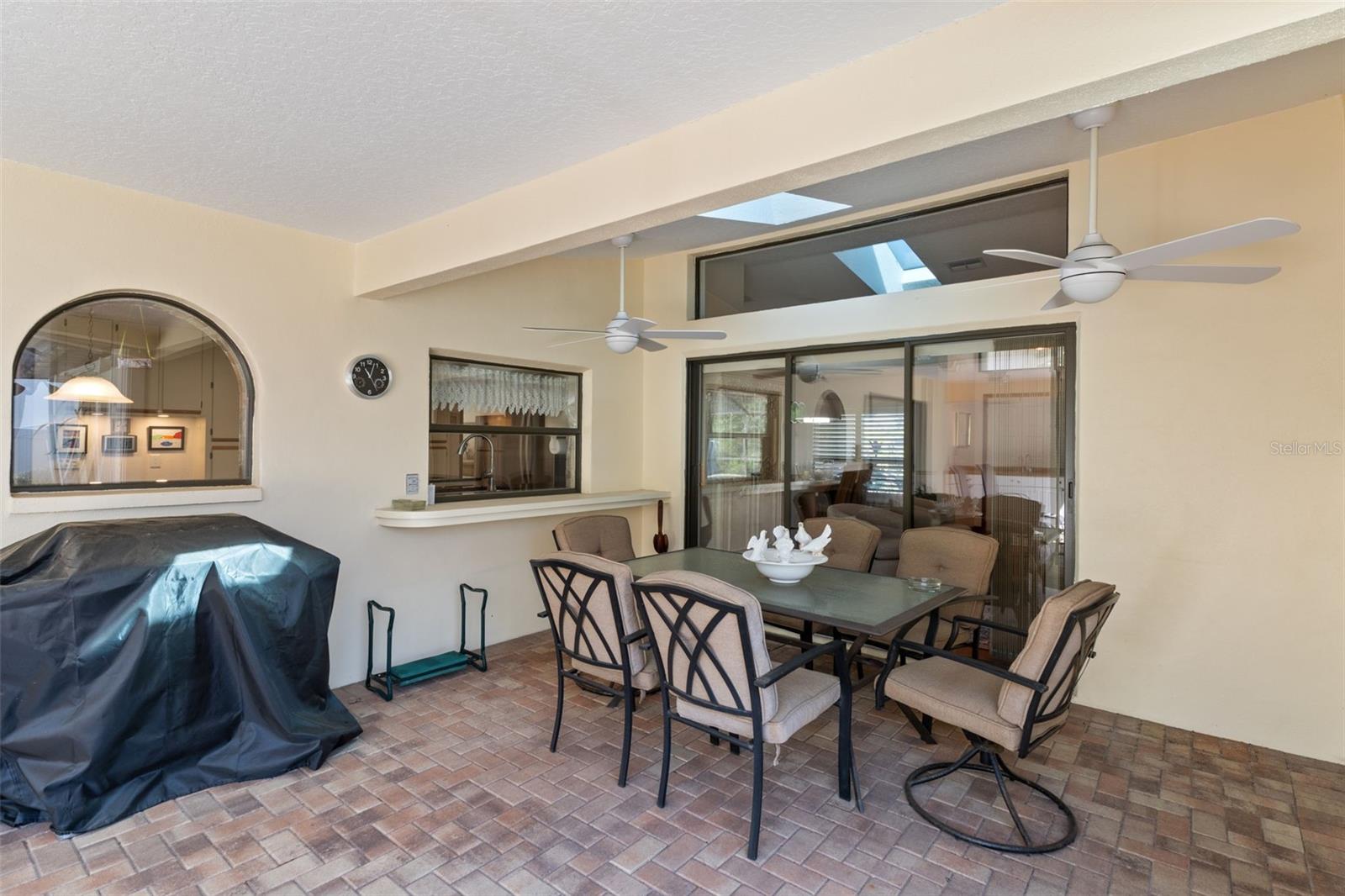 HUNTERS RIDGE - Residential