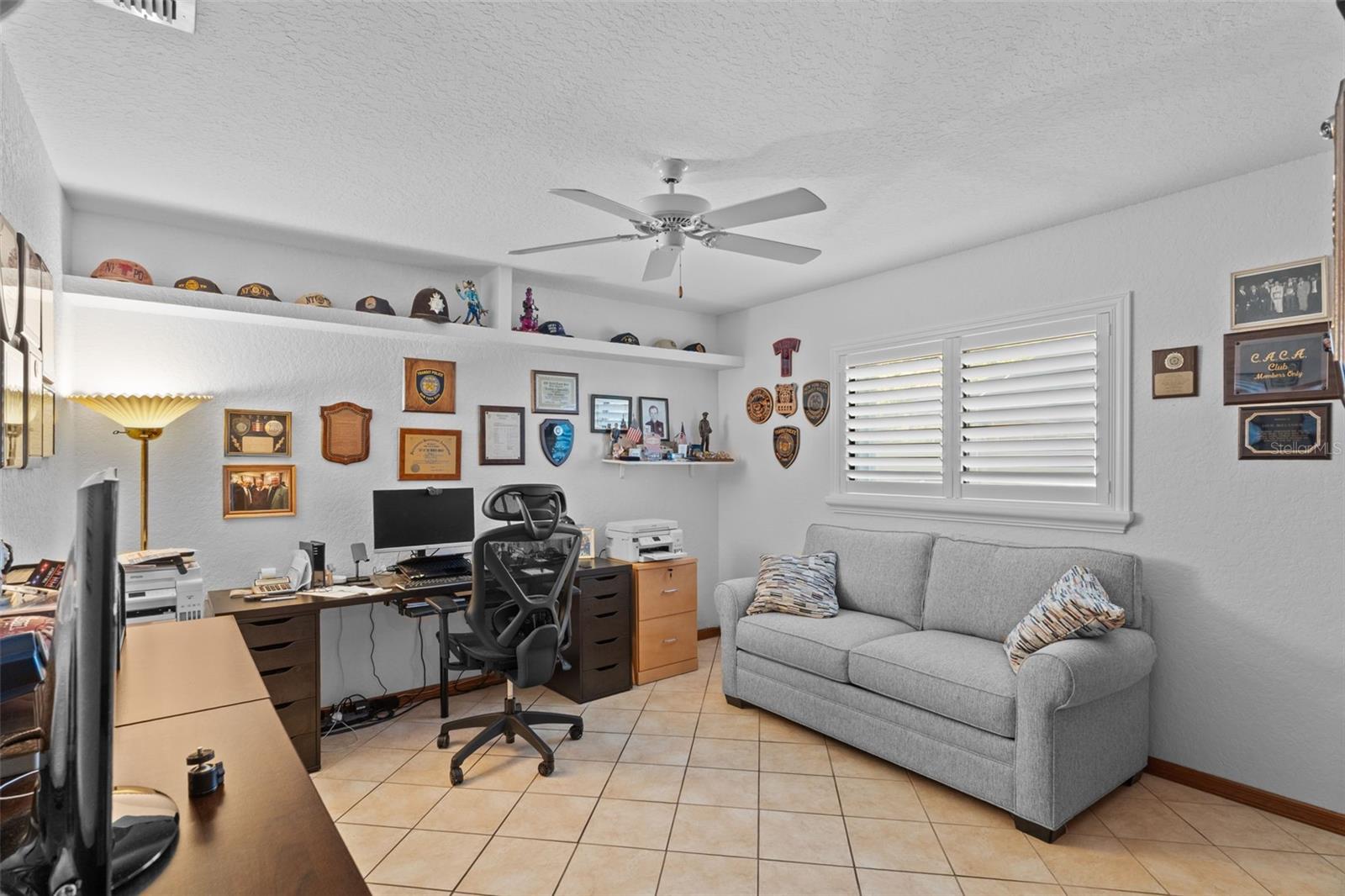 HUNTERS RIDGE - Residential