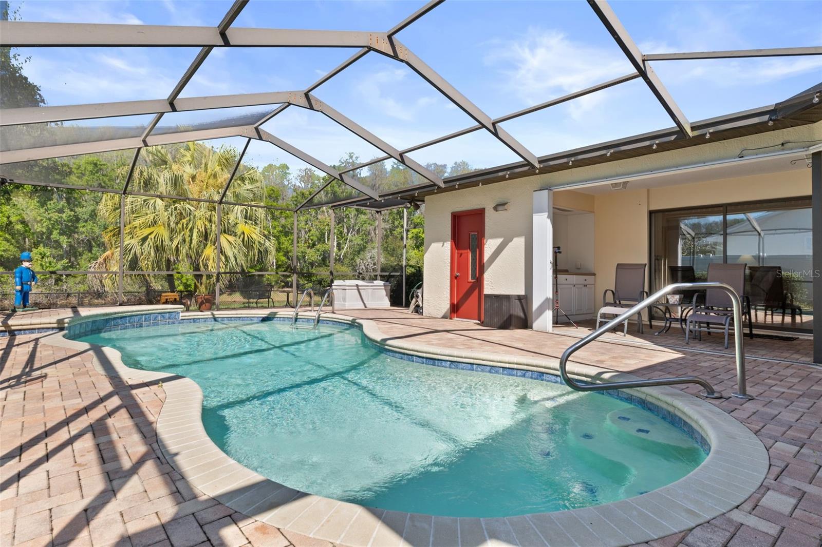 HUNTERS RIDGE - Residential