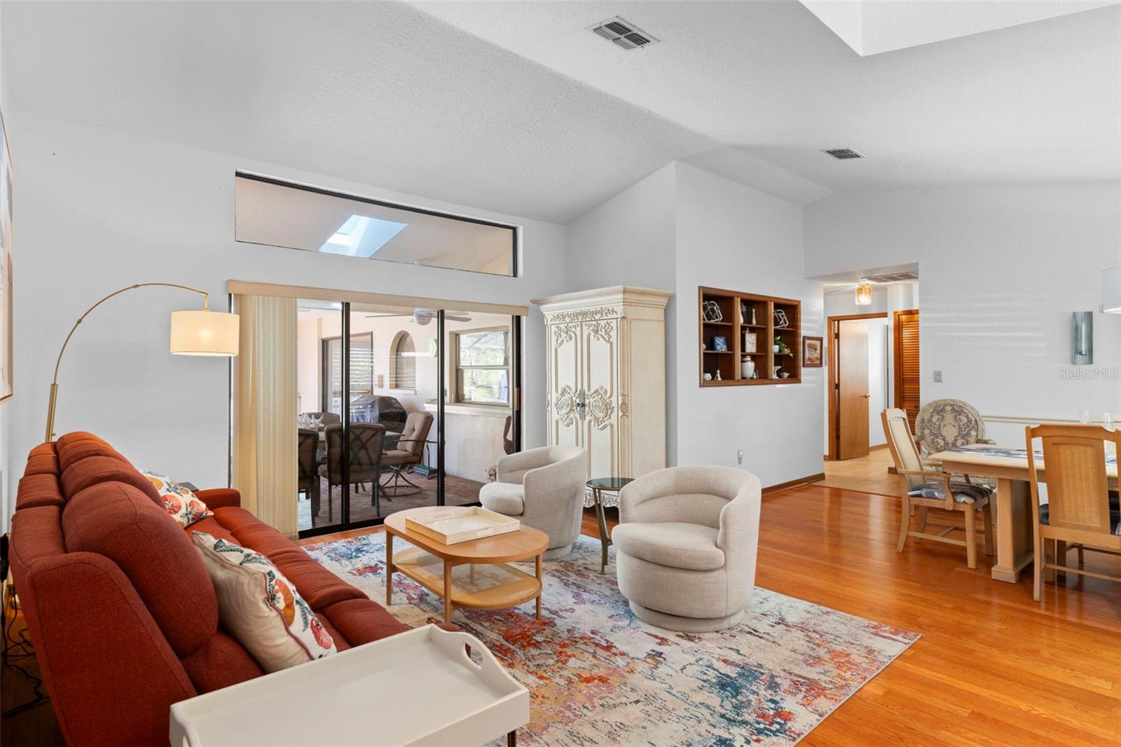 HUNTERS RIDGE - Residential