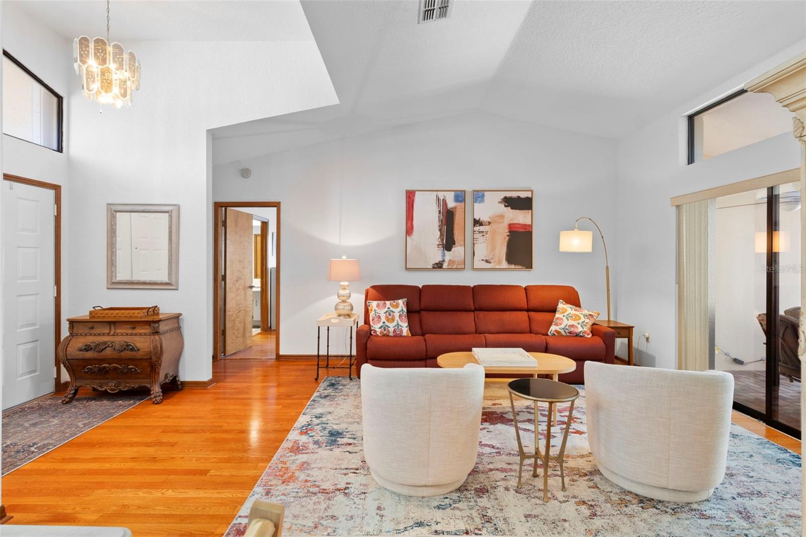 HUNTERS RIDGE - Residential