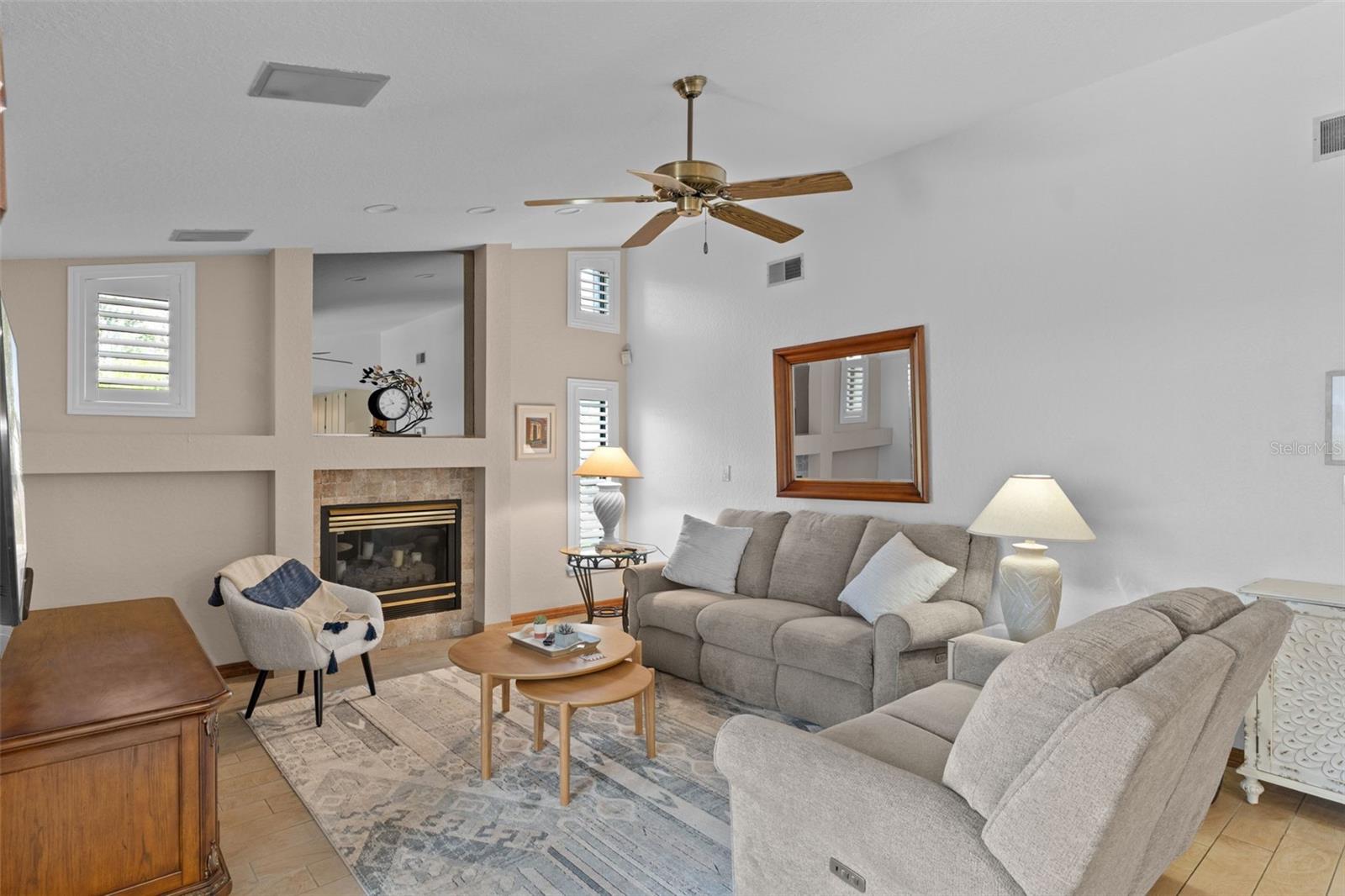 HUNTERS RIDGE - Residential