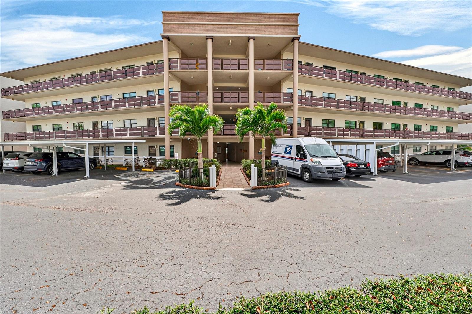 TERRACE PARK OF FIVE TOWNS - Residential