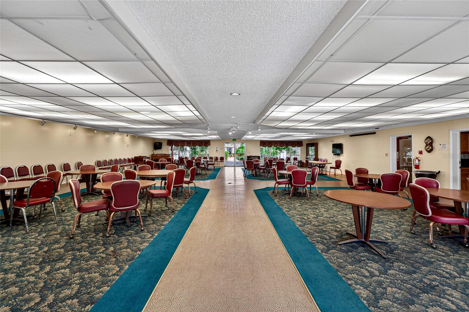 TERRACE PARK OF FIVE TOWNS - Residential