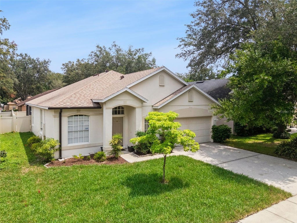 Photo of 223 Easton Circle, Oviedo, FL 32765 (MLS # O6421510)