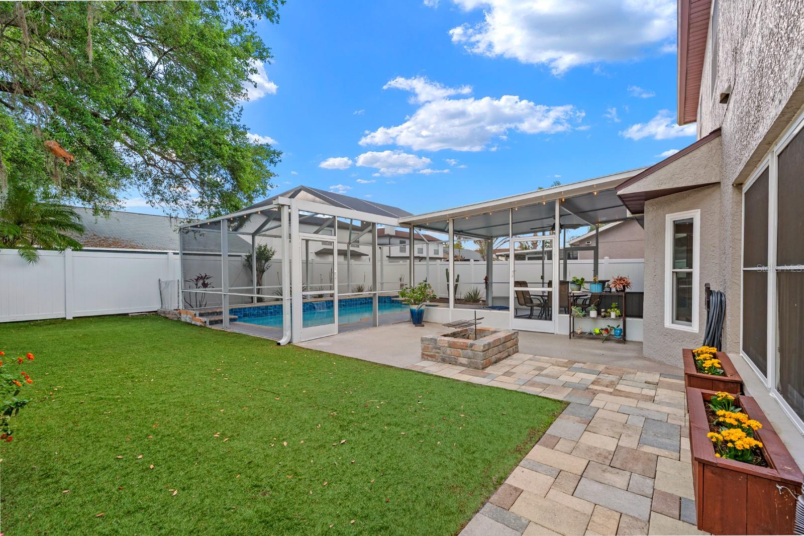 NORTHWOOD - Residential