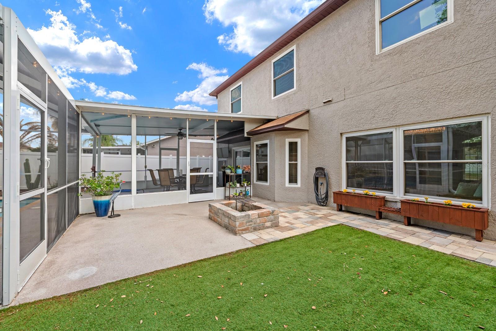 NORTHWOOD - Residential